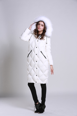 廣州佛山高端羽絨服OEM加工指南 如何尋找專業鞋帽定做廠家